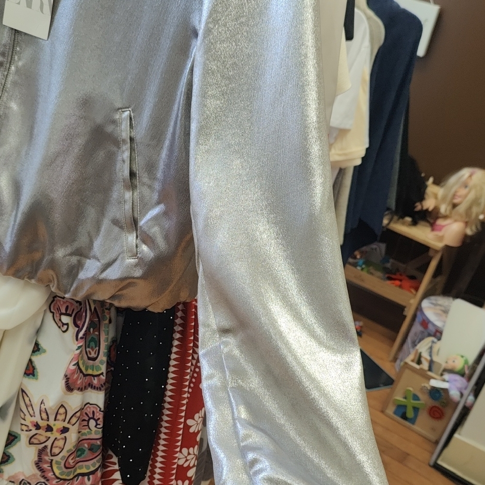 ZARA Metallic Silver Bomber Jacket - Women's Shimmer Finish - Picture 4 of 6
